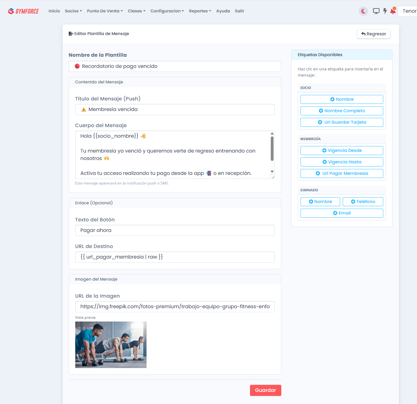 Editor de plantilla de mensajes en GymForce con etiquetas disponibles y configuración del botón de pago